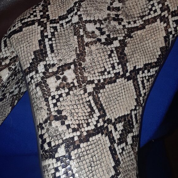 Better Half Snakeskin Color / Block Boots SNAKESKIN / BROWN - Picture 4 of 6